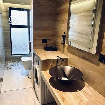 Apartment Deluxe In Blloku Area *