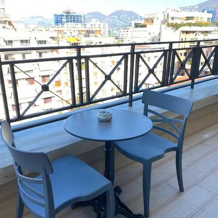 Appartement Deluxe In Blloku Area Tirana